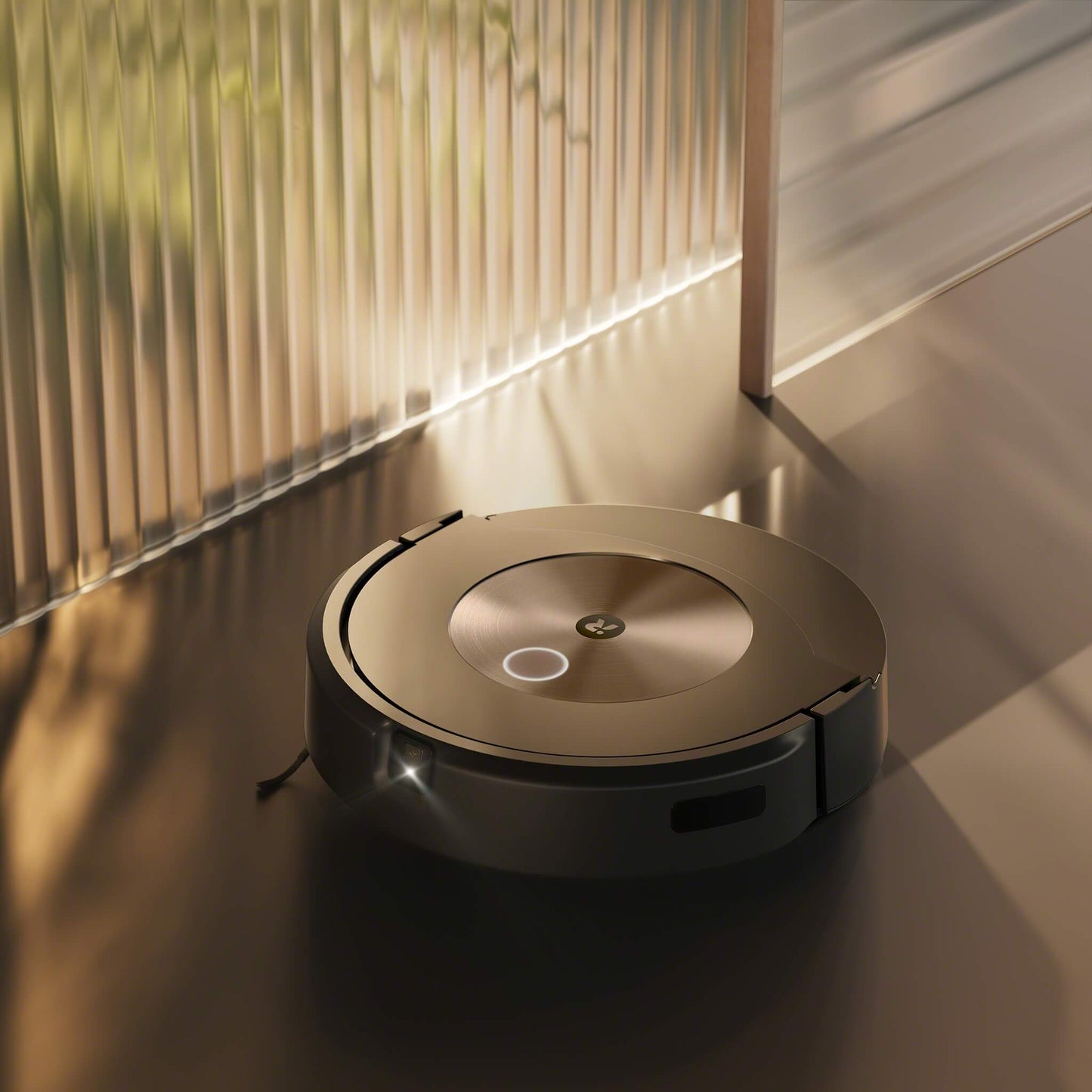 Roomba Combo® j9+ robotdammsugaren och moppen